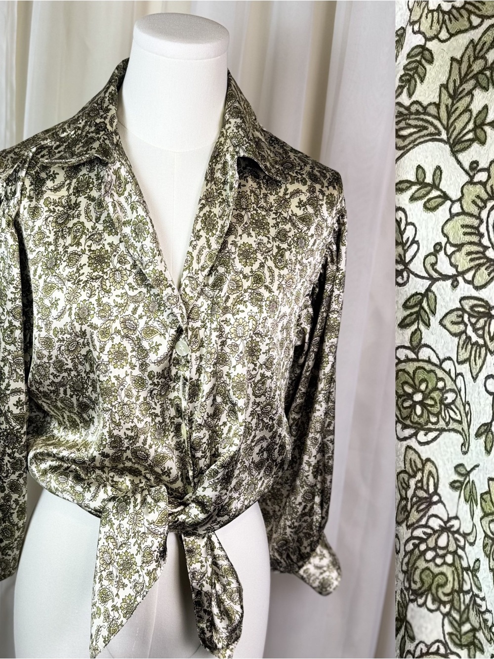 Topshop Boho Crop Top | Olive and Cream Paisley | Floral Silky Blouse Size 2 |
